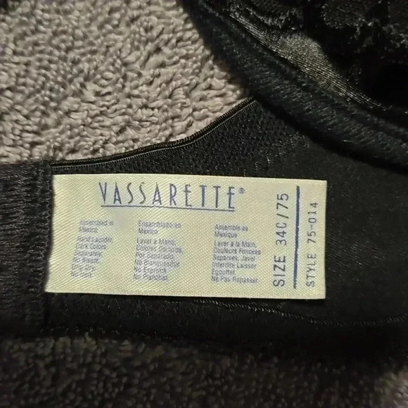 Vassarette Black Satin & Lace Underwire Bra (34C) - Picture 2 of 2